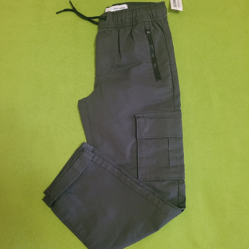 Built-In Flex Tapered Tech Pants for Boys Medium (8)